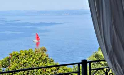 Le Rouquier : Mini Villa Lady-Fred, climatisée , terrasse vue mer , piscine chauffée et SPA