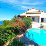 Heures-Claires : Maison avec son jardin méditerranéen, sa piscine et son spa