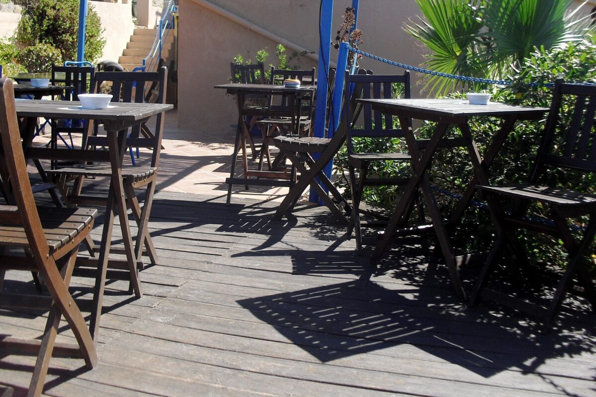 ile-naturiste-du-levant-bazar-20220219-007